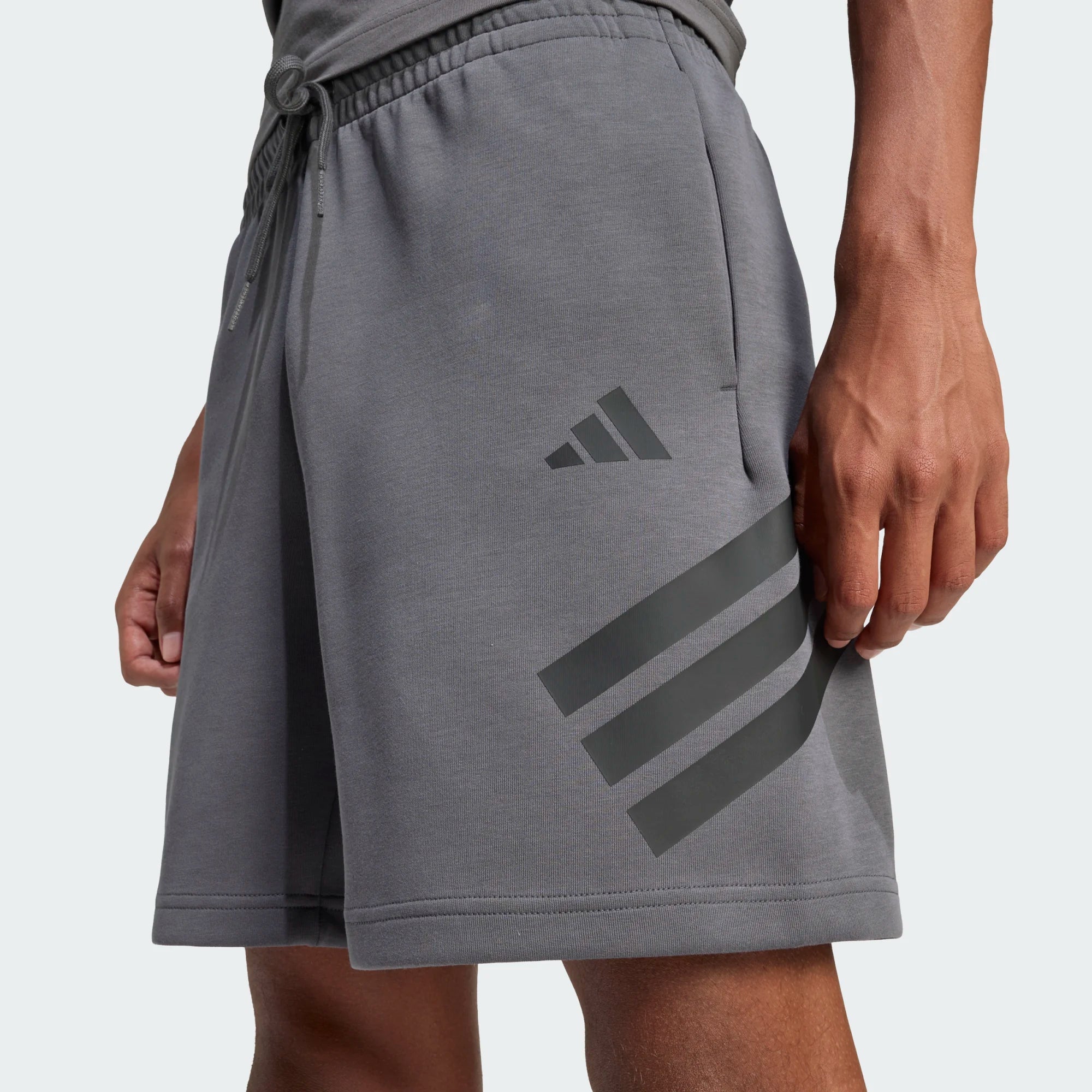 KD5241 - Pantaloncini - Adidas