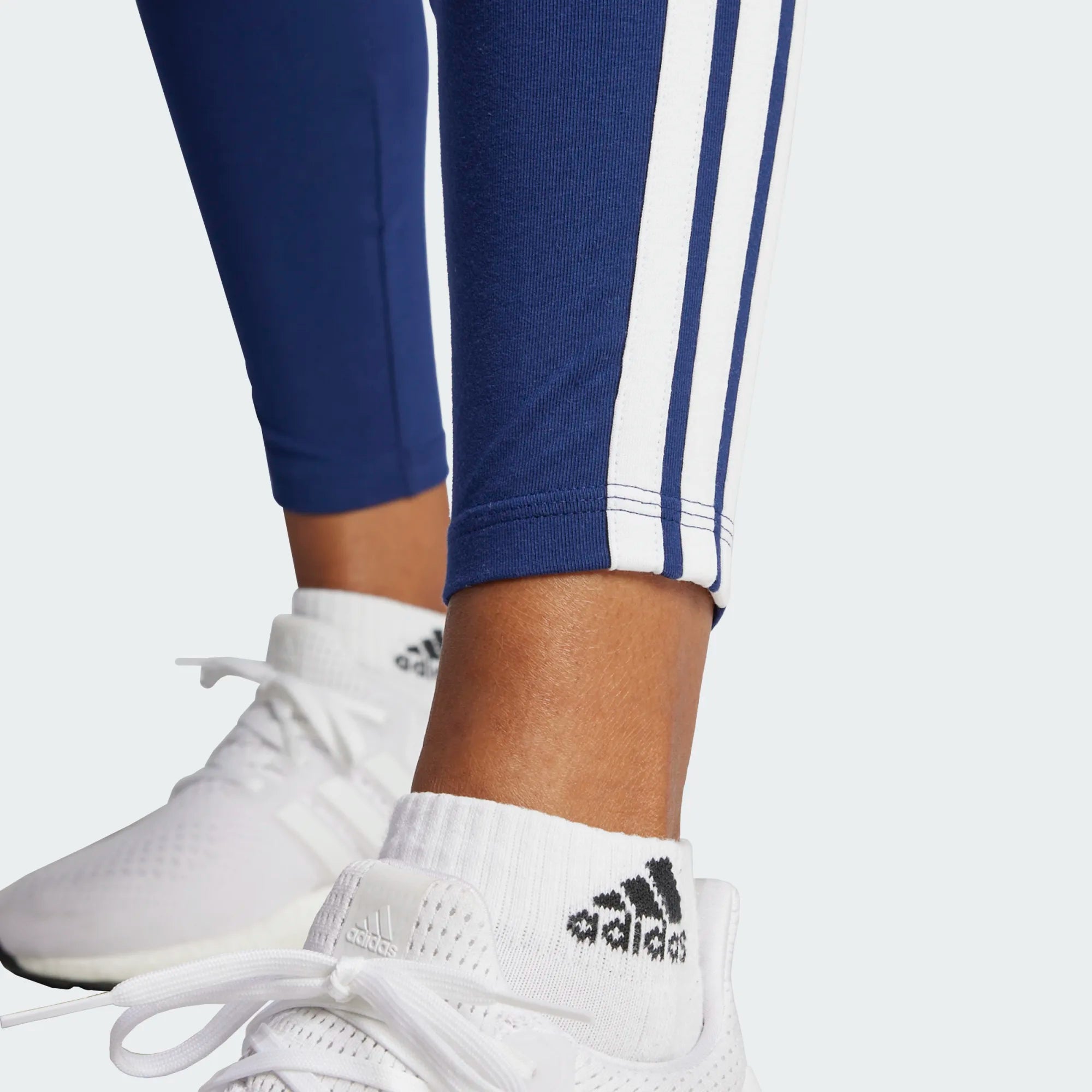JE0067 - Leggings - Adidas