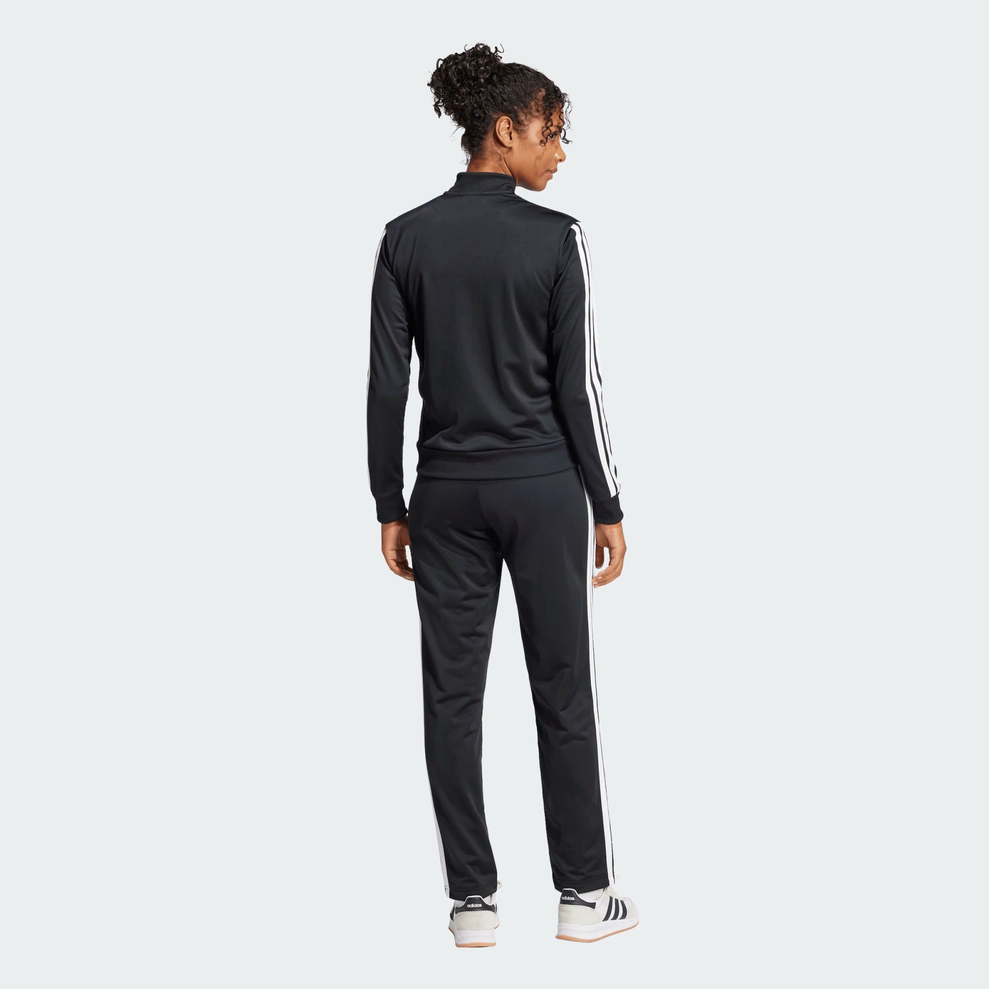 JD5434 - Tute - Adidas