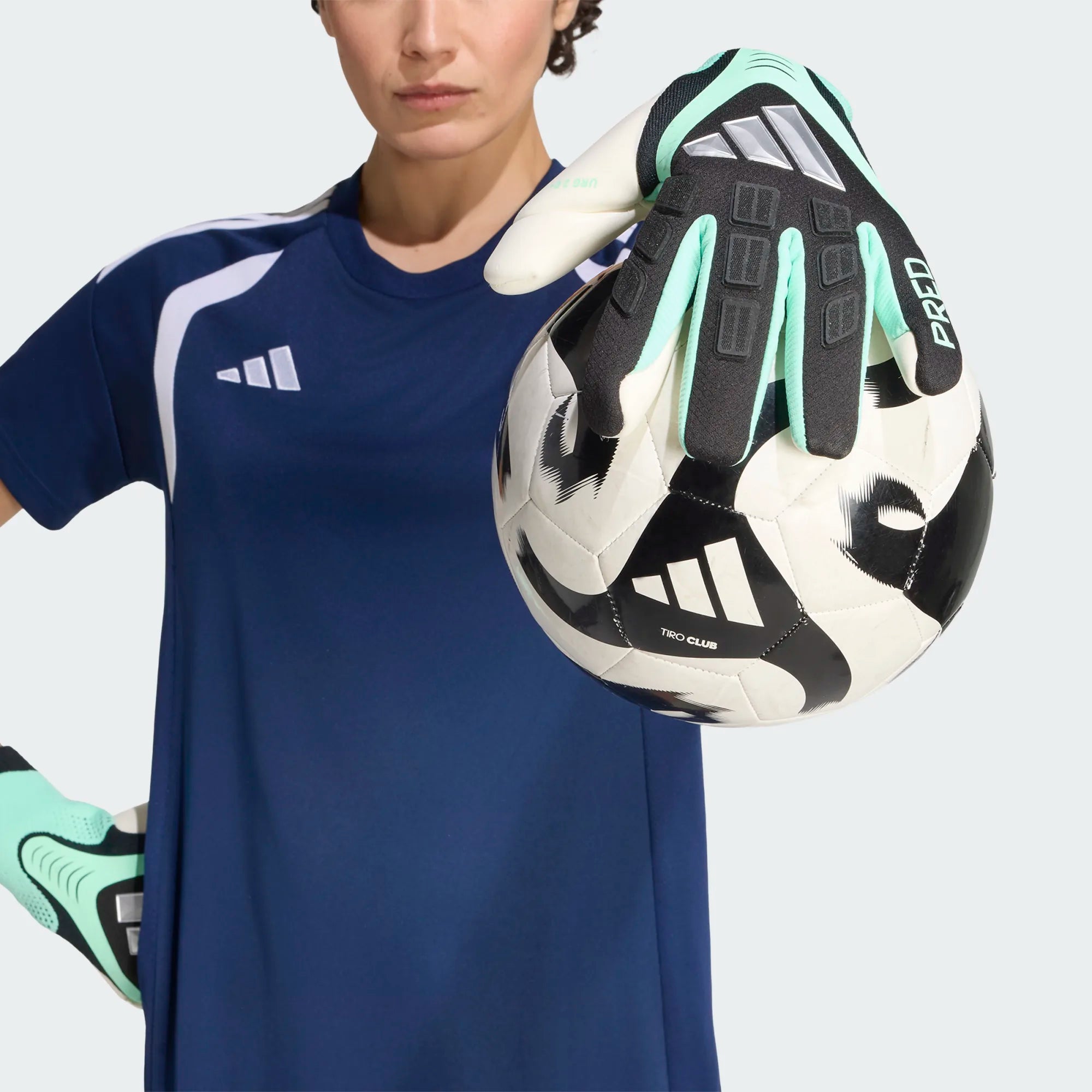 Adidas Predator Pro Goalkeeper Gloves KE9697