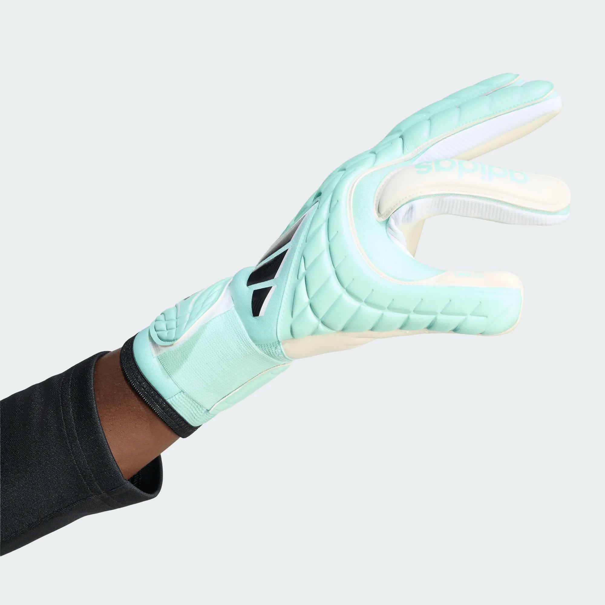 Adidas Copa Pro Goalkeeper Gloves KE9727