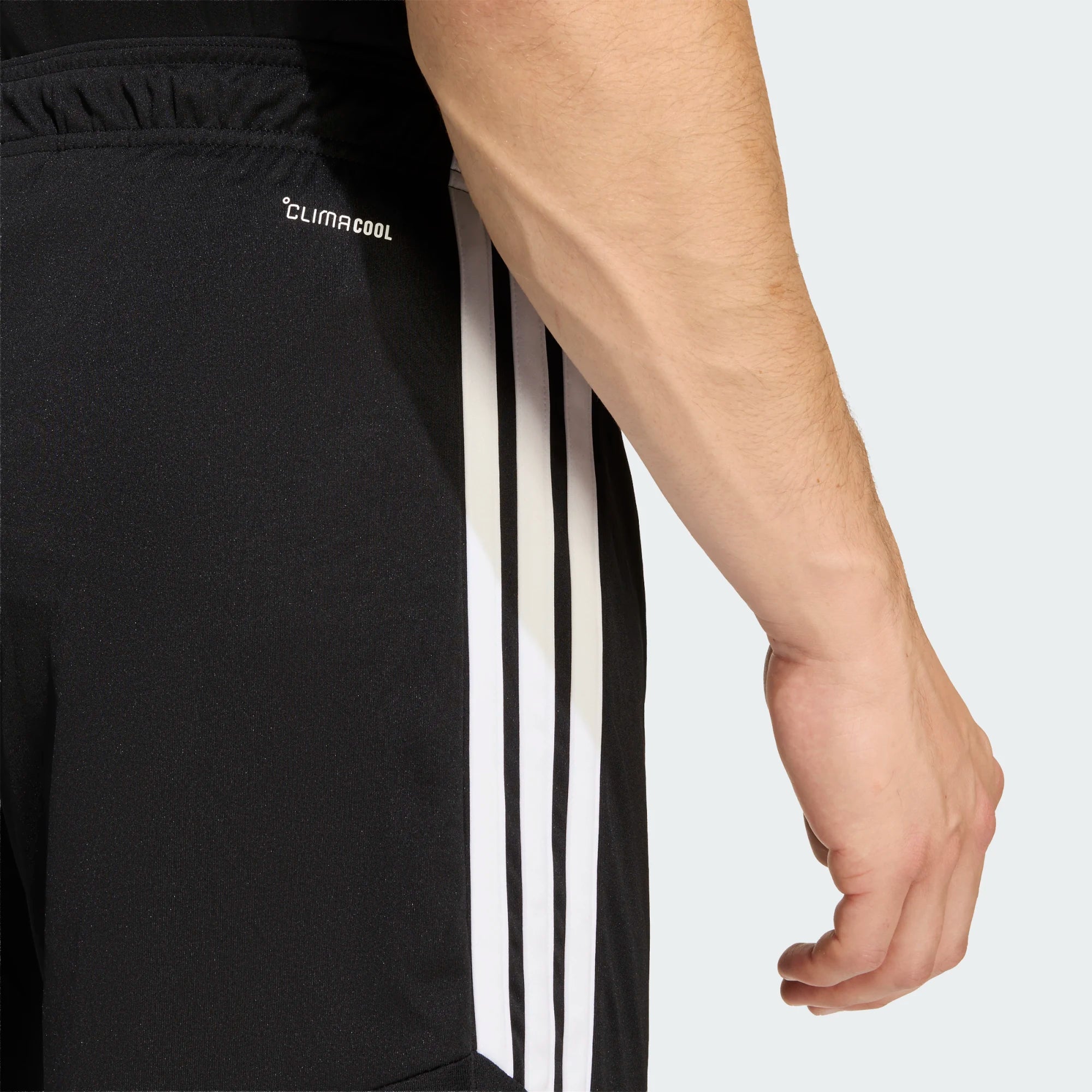 KA8773 - Pantaloncini - Adidas