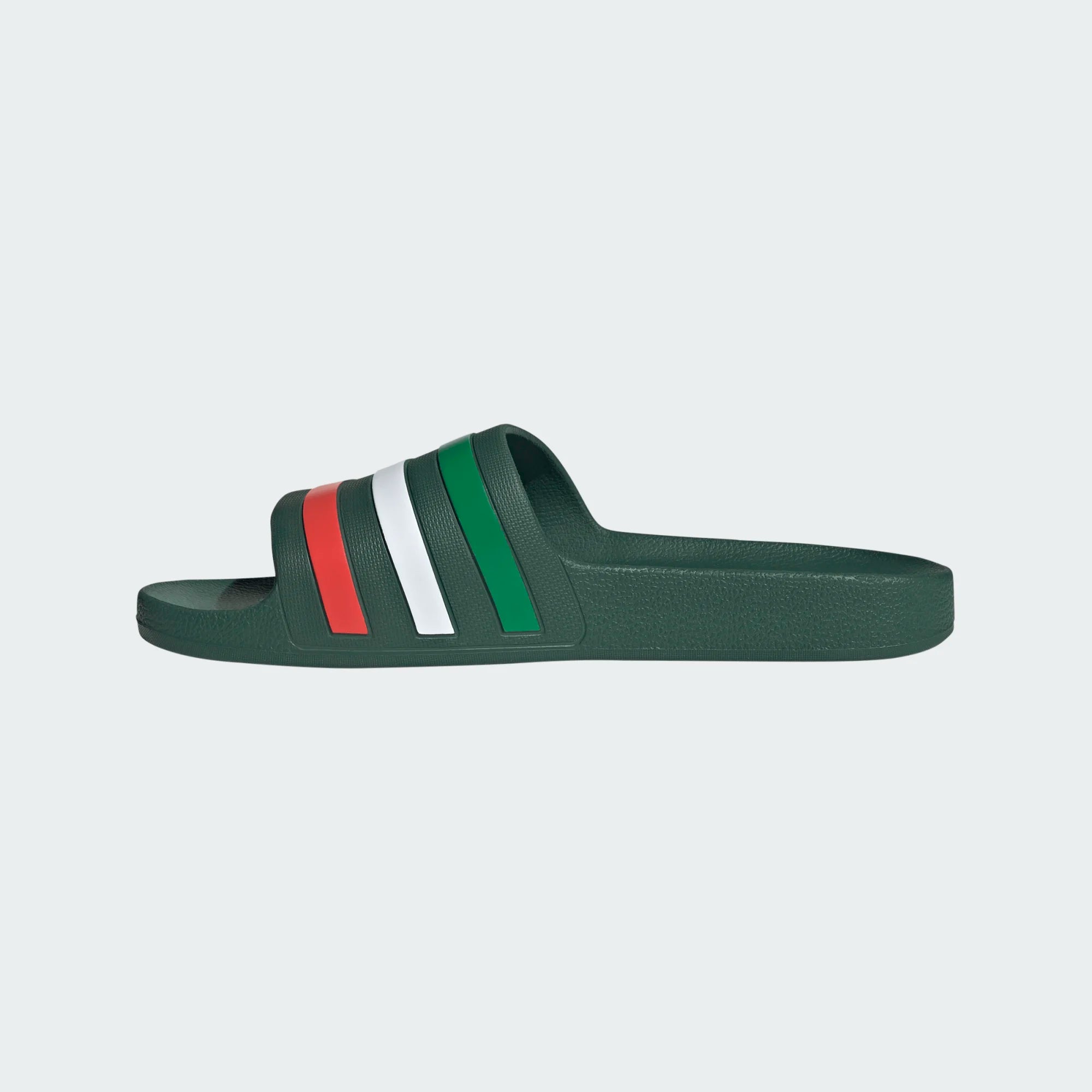 HQ2450 - Ciabatte - Adidas