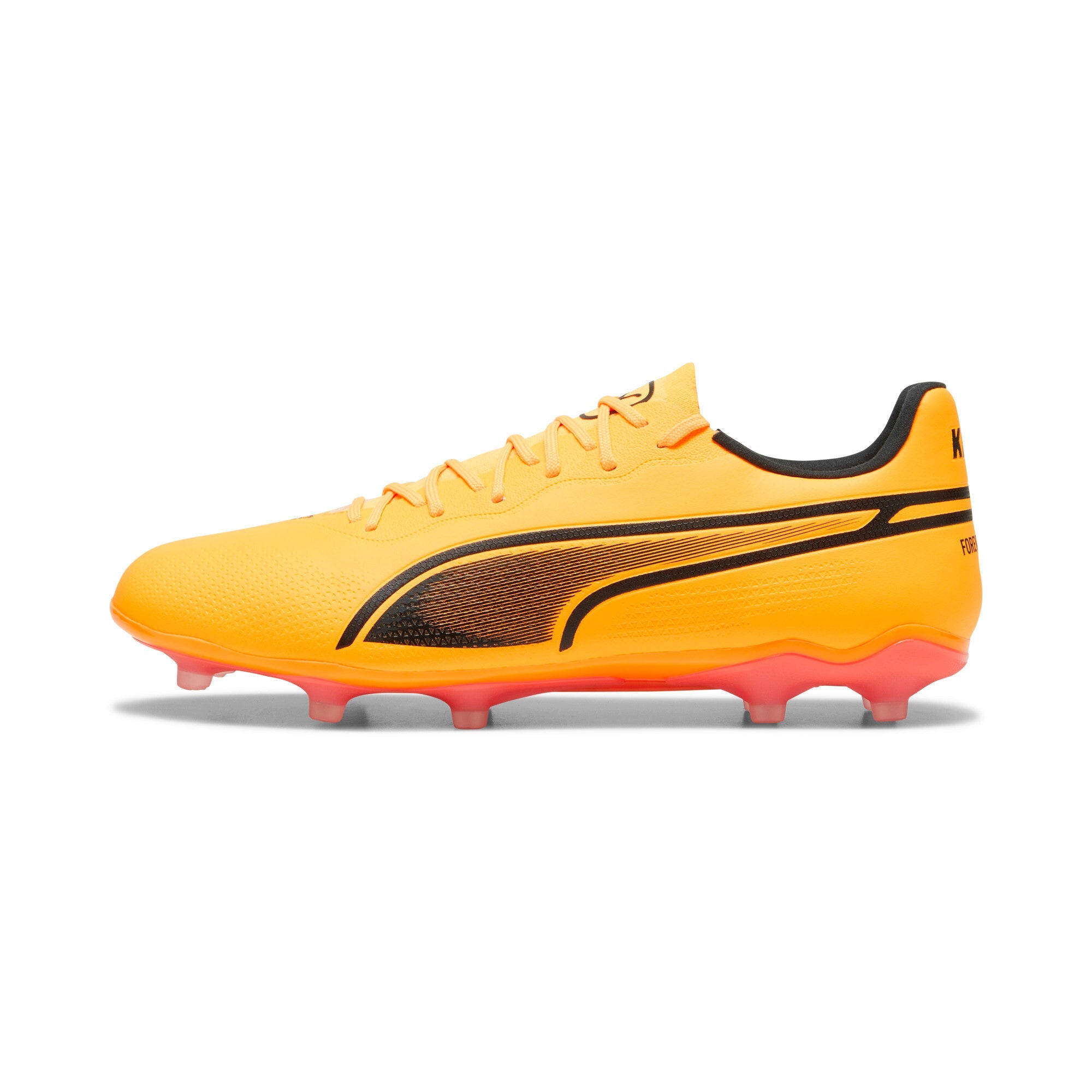 PUMA KING Pro FG AG arancione su fondo bianco